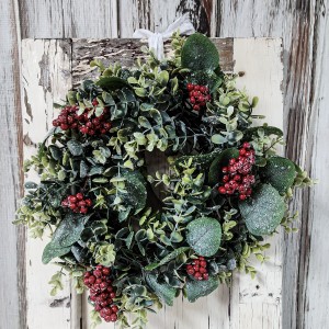 Red Berry & Eucalyptus Christmas Winter Small Wreath / Large Candle Ring